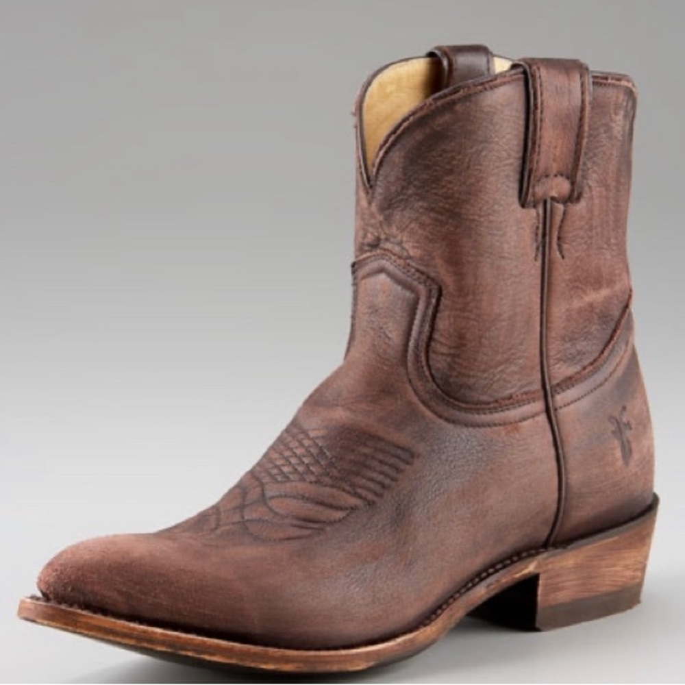 Women’s Frye “Billy” Short Western Boot 6.5